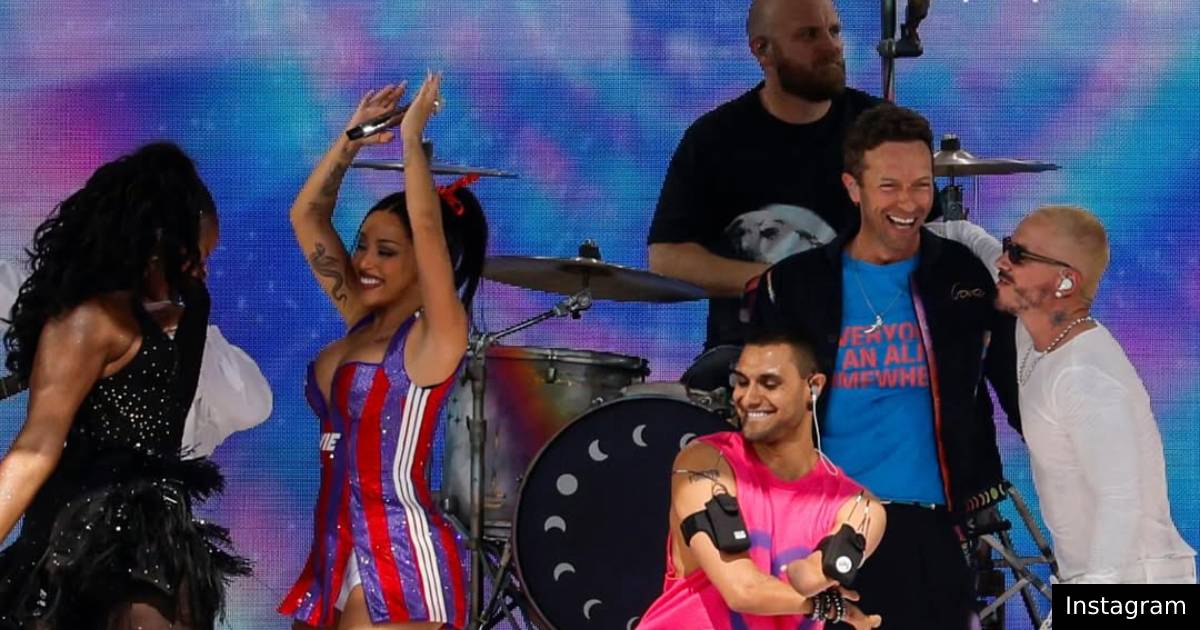 Artistas brilham no primeiro show de intervalo da FIFA