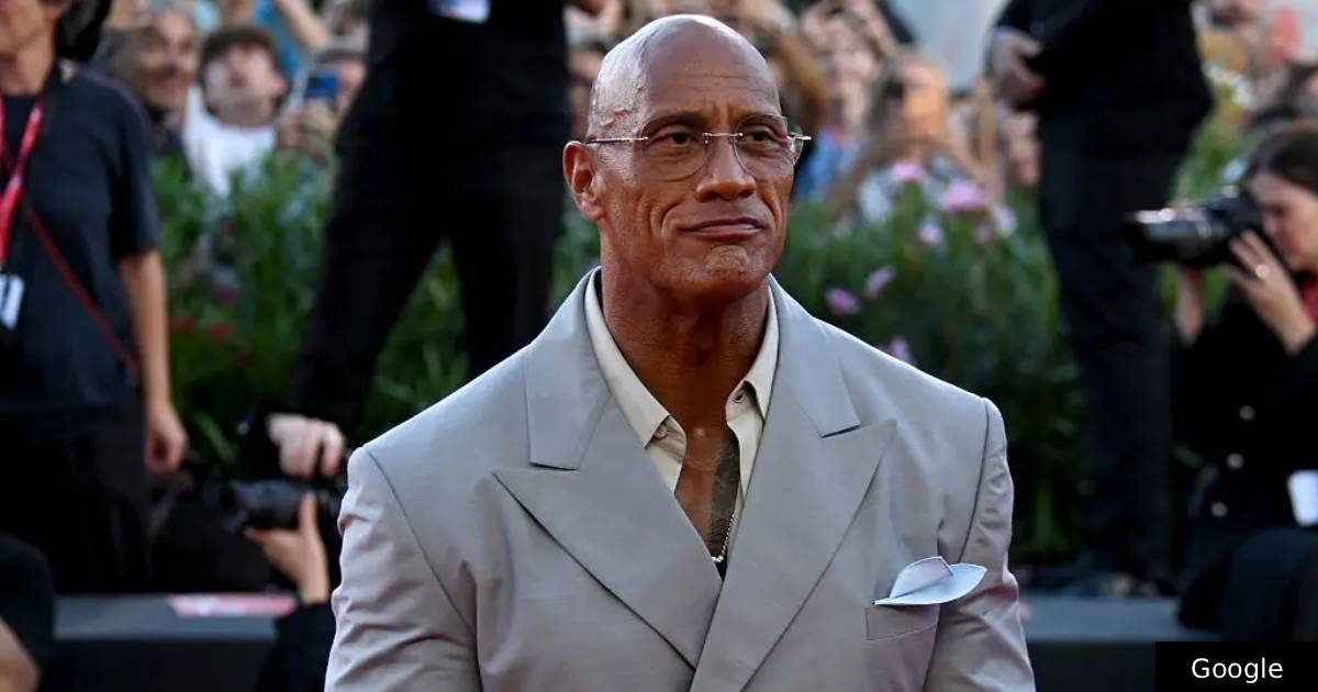 The Rock irreconhecível em Veneza após perder 30kg