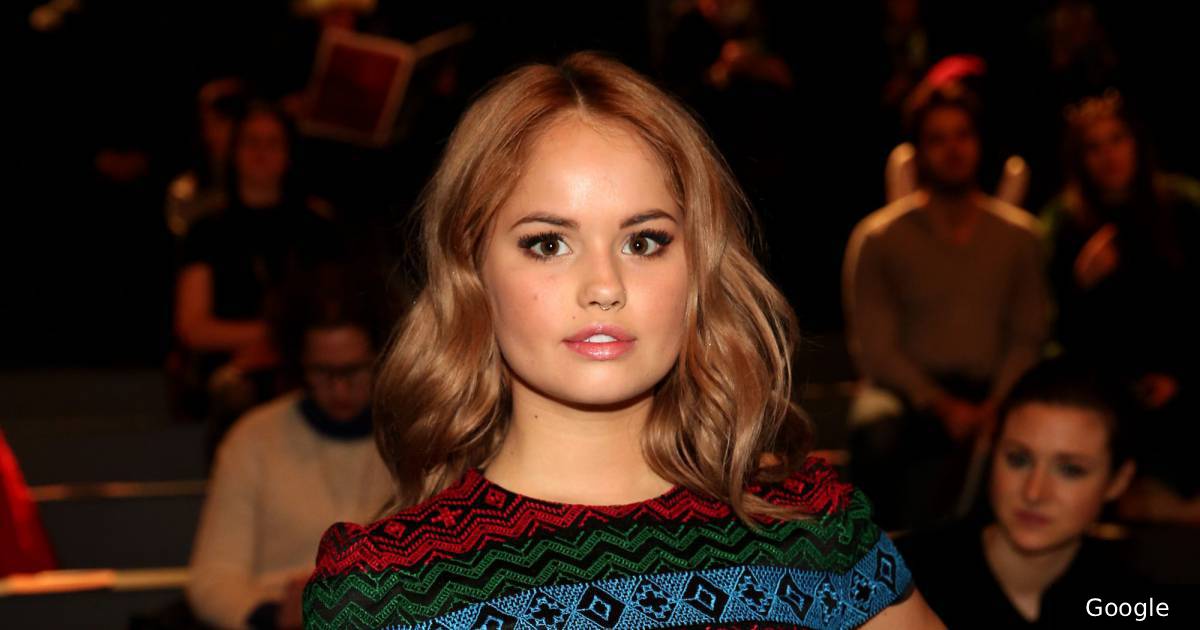 Debby Ryan vai ser mãe