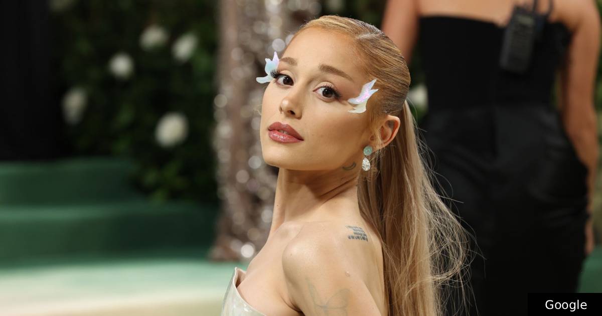 Ariana Grande faz pausa nas digressões Ariana Grande faz pausa nas digressões