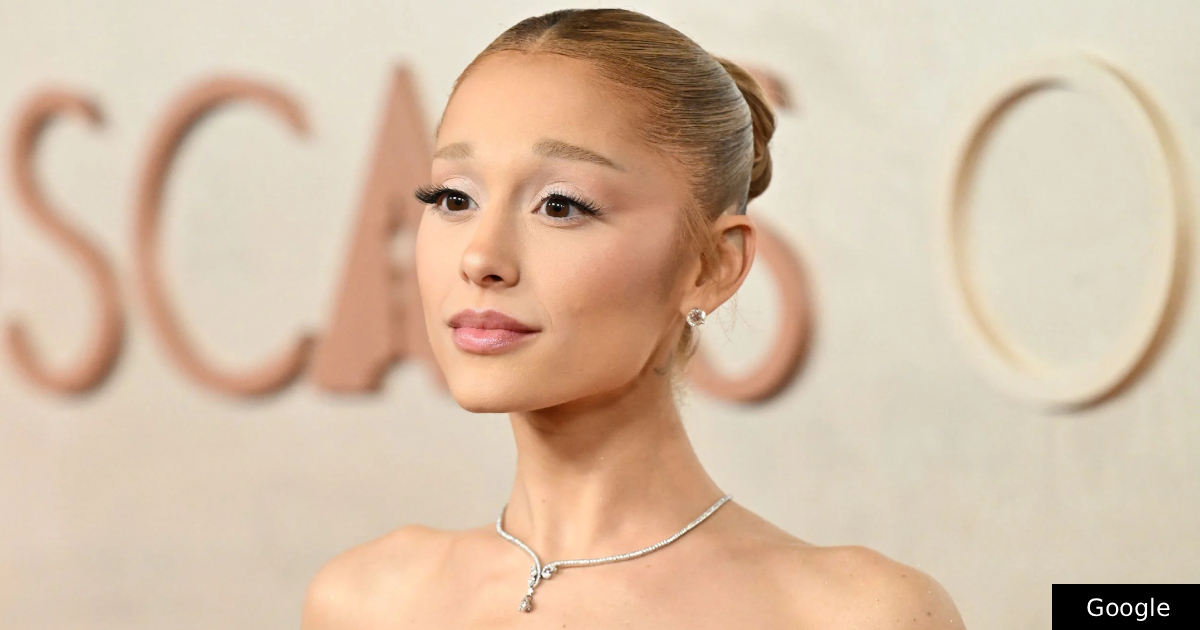 Ariana Grande pode voltar ao teatro no West End