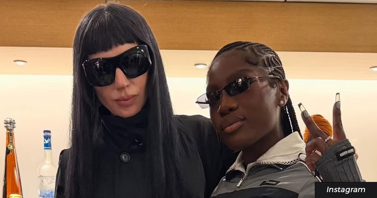 Lady Gaga e Doechii juntam-se em nova colaboração Lady Gaga e Doechii juntam-se em nova colaboração