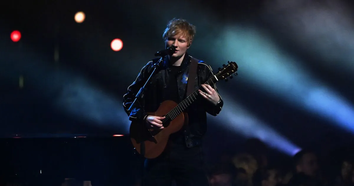 Artistas que iam abrir para Ed Sheeran abandonam digressão do britânico após afastamento de Macklemore